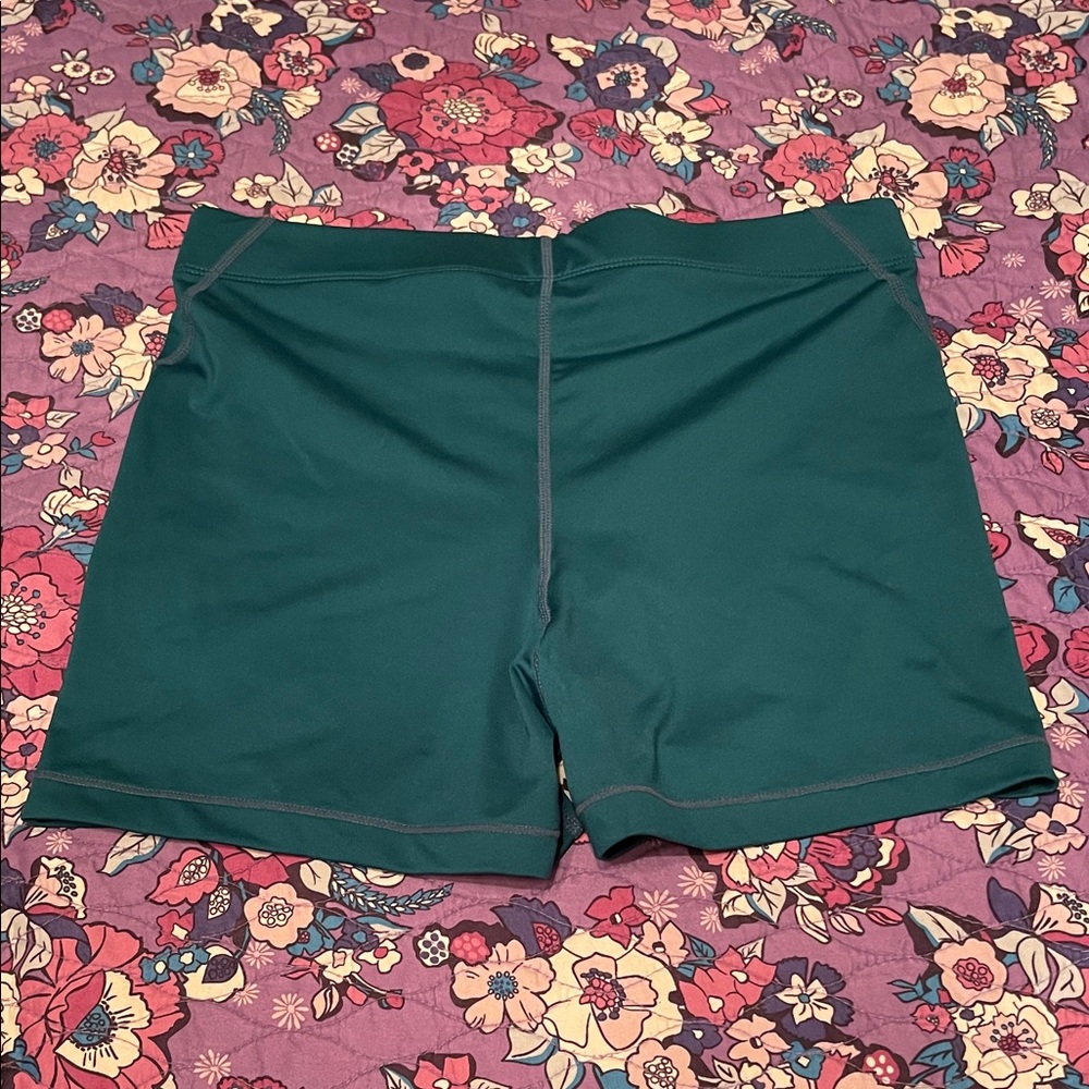 Teal Women’s Nike Pro Shorts - Picture 5 of 5